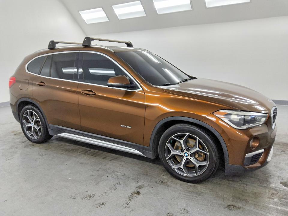Продаж на аукціоні авто 2016 Bmw X1, vin: WBXHT3C30GP885869, номер лоту: 50350326