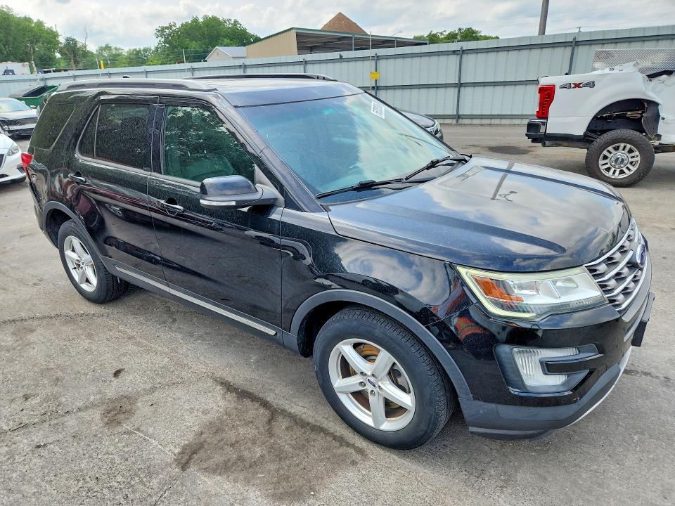 56303936 :رقم المزاد ، 1FM5K8D89HGA19787 vin ، 2017 Ford Explorer مزاد بيع