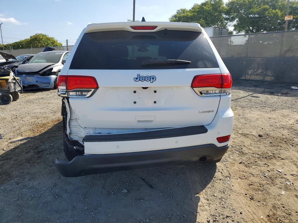 56176736 :رقم المزاد ، 1C4RJEAG5JC354240 vin ، 2018 Jeep Grand Cherokee مزاد بيع