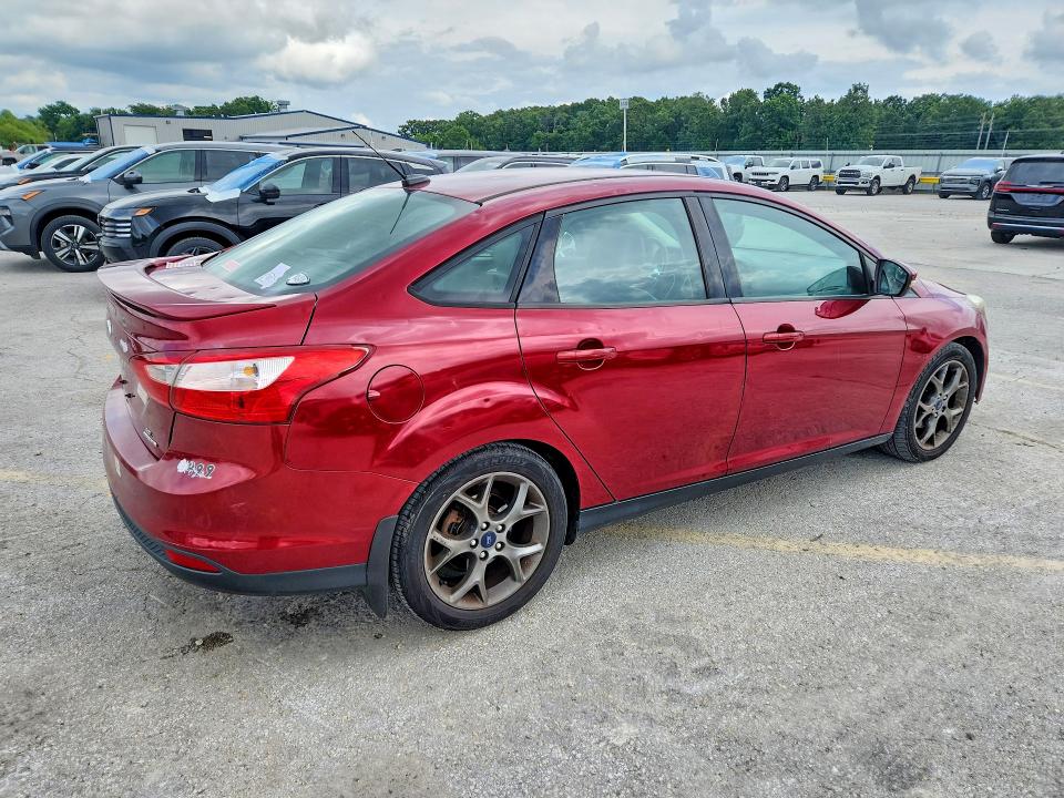 2014 Ford Focus მანქანა იყიდება აუქციონზე, vin: 1FADP3F28EL136069, აუქციონის ნომერი: 54117426