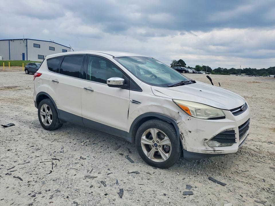 Продаж на аукціоні авто 2015 Ford Escape, vin: 1FMCU0G9XFUB59756, номер лоту: 55181076