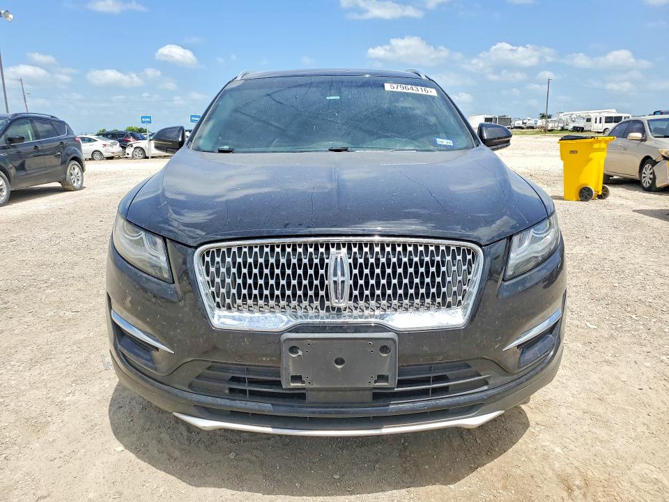 Продажа на аукционе авто 2019 Lincoln Mkc, vin: 5LMCJ3C90KUL21840, номер лота: 57964316