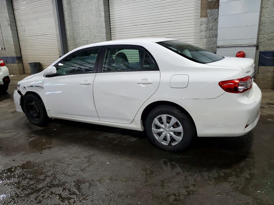 59375366 :رقم المزاد ، 2T1BU4EE3BC610704 vin ، 2011 Toyota Corolla مزاد بيع