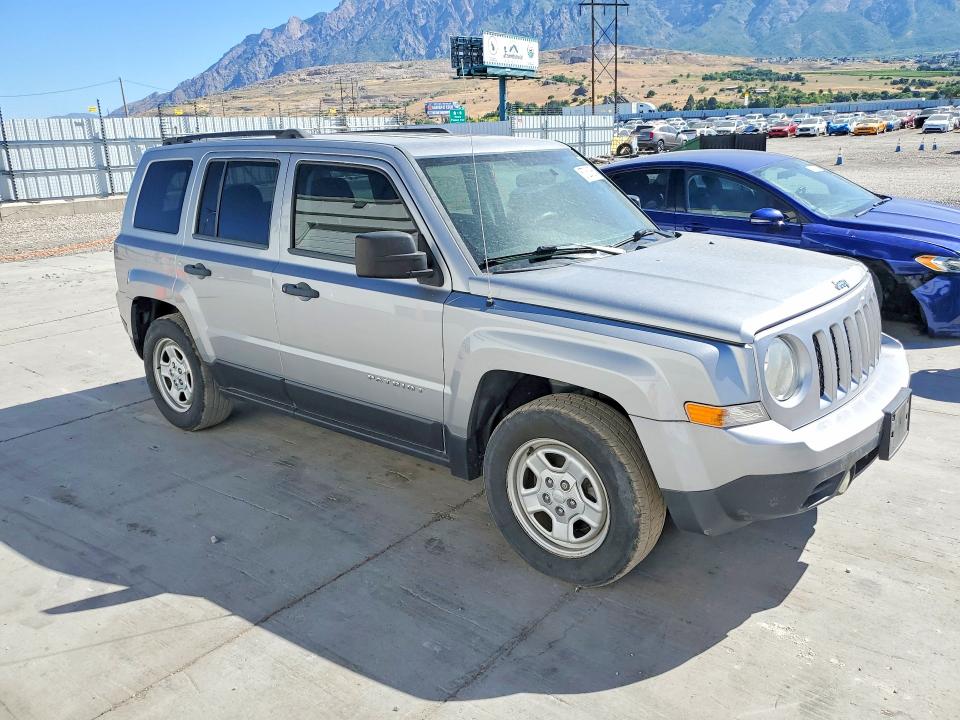 57261066 :رقم المزاد ، 1C4NJPBA4FD191103 vin ، 2015 Jeep Patriot مزاد بيع