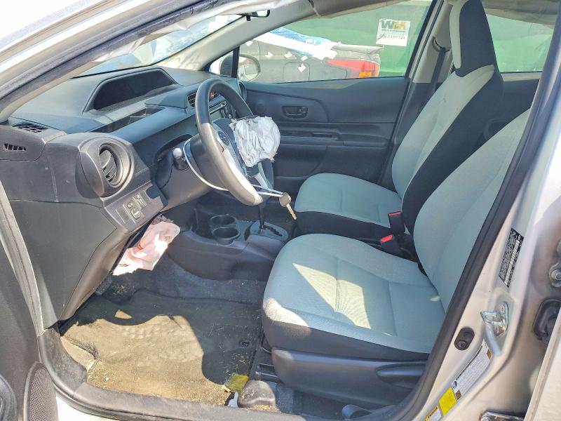 57190366 :رقم المزاد ، JTDKDTB30G1119466 vin ، 2016 Toyota Prius C مزاد بيع