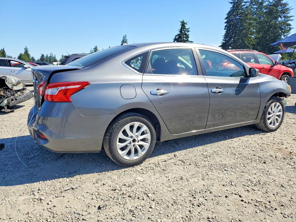 Продажа на аукционе авто 2018 Nissan Sentra, vin: 3N1AB7AP1JL656119, номер лота: 55451856