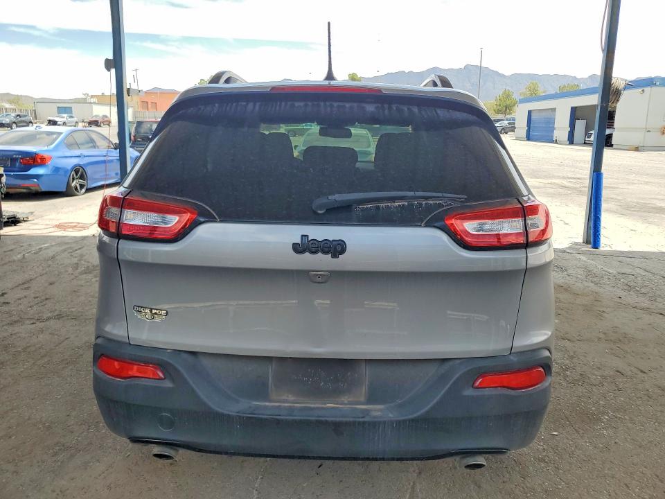 56861956 :رقم المزاد ، 1C4PJLCS7EW300861 vin ، 2014 Jeep Cherokee مزاد بيع