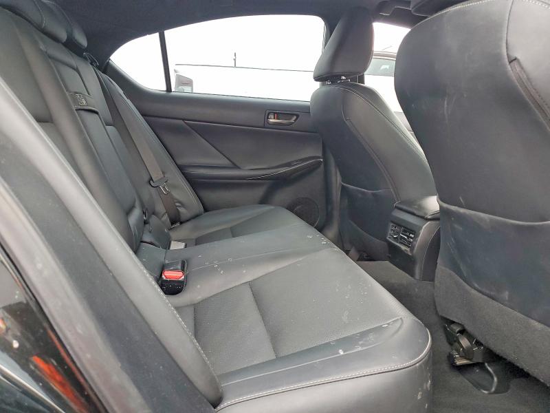 58966646 :رقم المزاد ، JTHDA1D2XN5118047 vin ، 2022 Lexus Is مزاد بيع