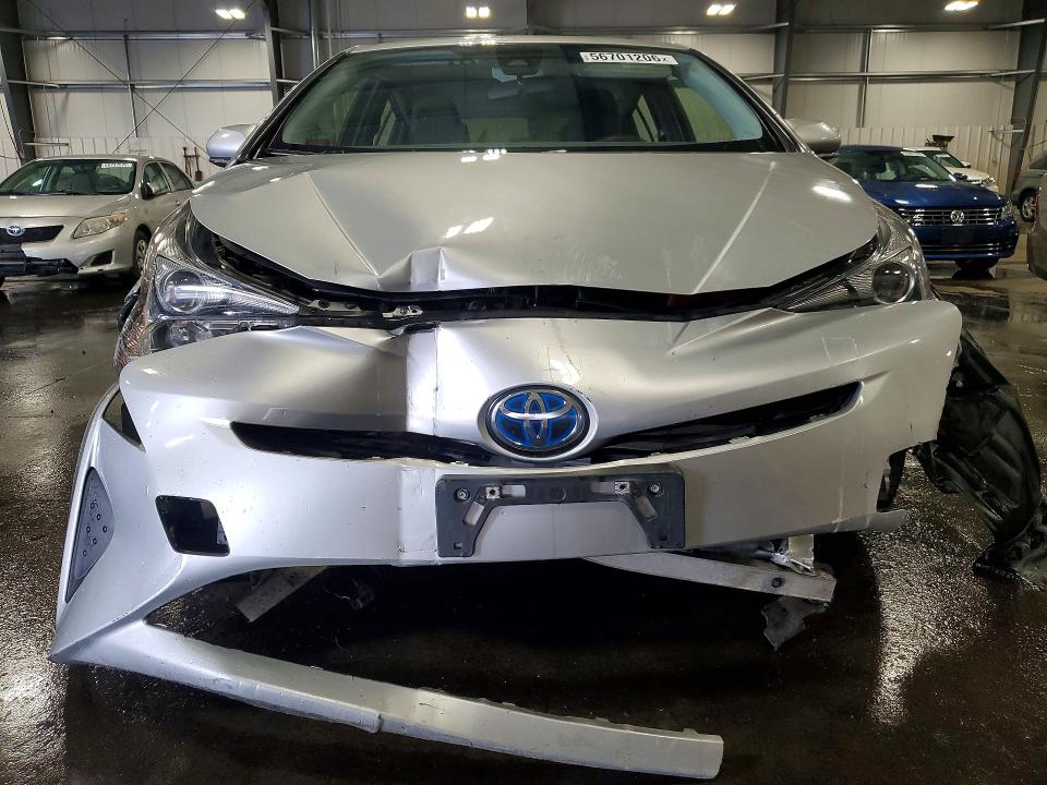 56701206 :رقم المزاد ، JTDKBRFU5H3036035 vin ، 2017 Toyota Prius مزاد بيع