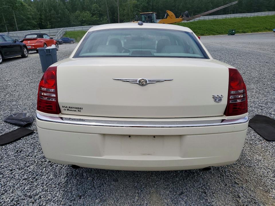 58760166 :رقم المزاد ، 2C3KA63H66H165683 vin ، 2006 Chrysler 300c مزاد بيع