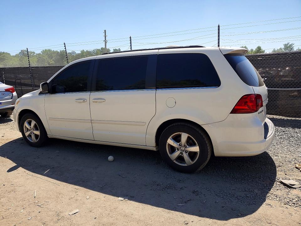 Aukcja sprzedaży 2011 Volkswagen Routan, vin: 2V4RW3DG2BR717562, numer aukcji: 54915646