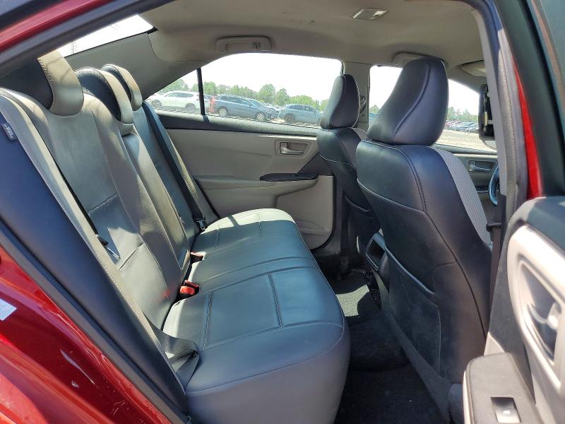 57500186 :رقم المزاد ، 4T1BF1FK2HU644170 vin ، 2017 Toyota Camry مزاد بيع
