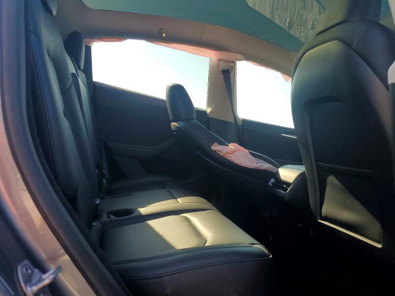 Продаж на аукціоні авто 2025 Tesla Model Y, vin: 7SAYGDED0SA362822, номер лоту: 56052436