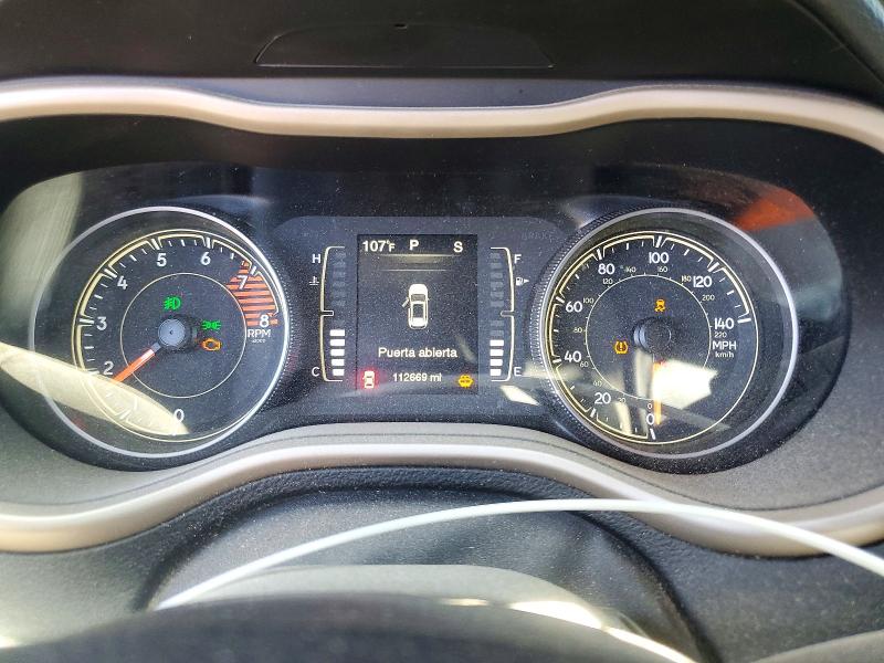 56314636 :رقم المزاد ، 1C4PJMCS0HW513712 vin ، 2017 Jeep Cherokee مزاد بيع