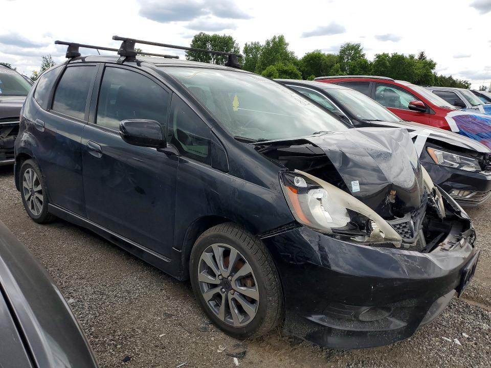 56841896 :رقم المزاد ، LUCGE8H7XD3001687 vin ، 2013 Honda Fit مزاد بيع