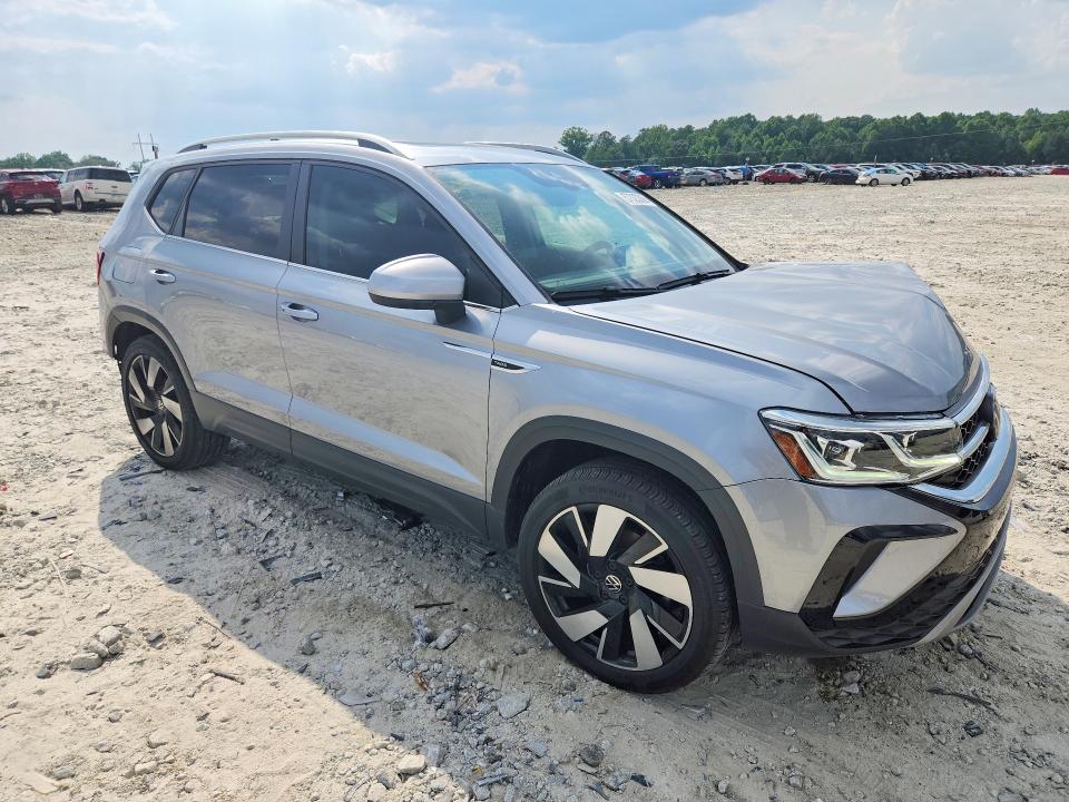 Продаж на аукціоні авто 2024 Volkswagen Taos, vin: 3VV4X7B21RM072907, номер лоту: 57323306