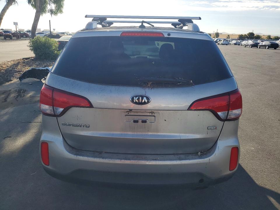 Auction sale of the 2015 Kia Sorento, vin: 5XYKTCA64FG560255, lot number: 56279496