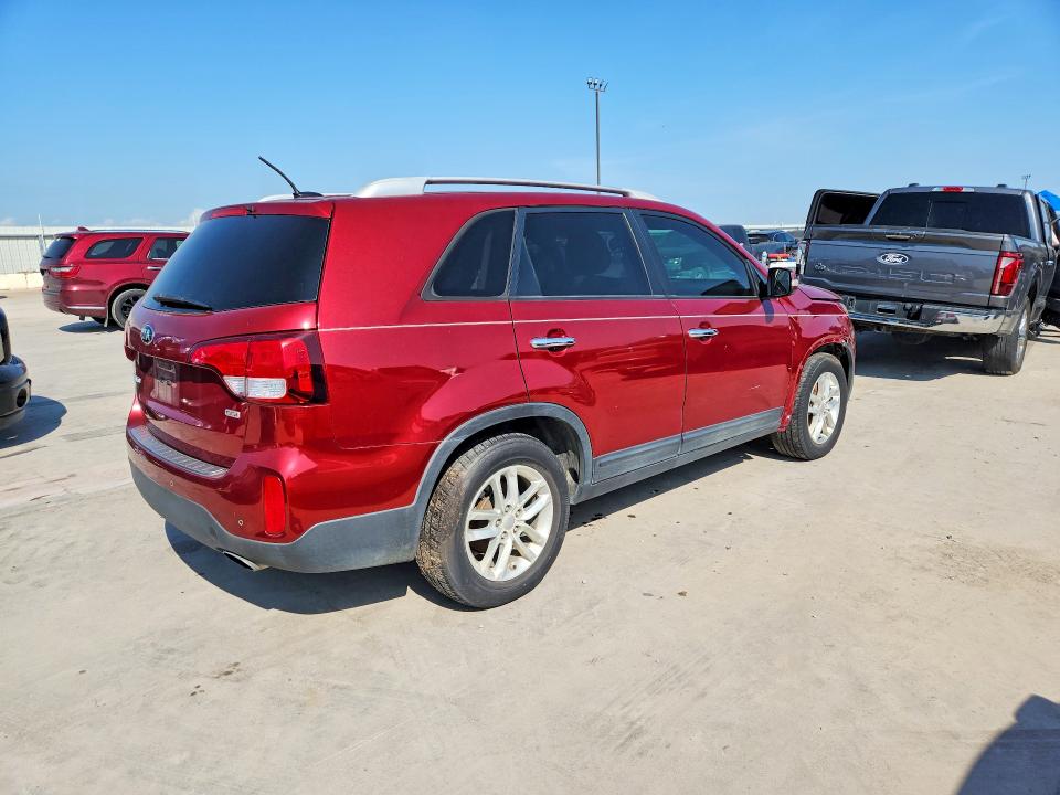 2015 Kia Sorento მანქანა იყიდება აუქციონზე, vin: 5XYKT3A64FG631972, აუქციონის ნომერი: 55641706