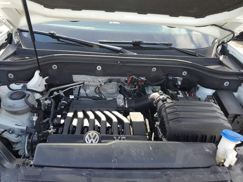 56833046 :رقم المزاد ، 1V2NR2CA1JC561558 vin ، 2018 Volkswagen Atlas مزاد بيع
