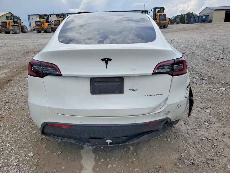 Продаж на аукціоні авто 2022 Tesla Model Y, vin: 7SAYGDEE0NF535884, номер лоту: 57246326
