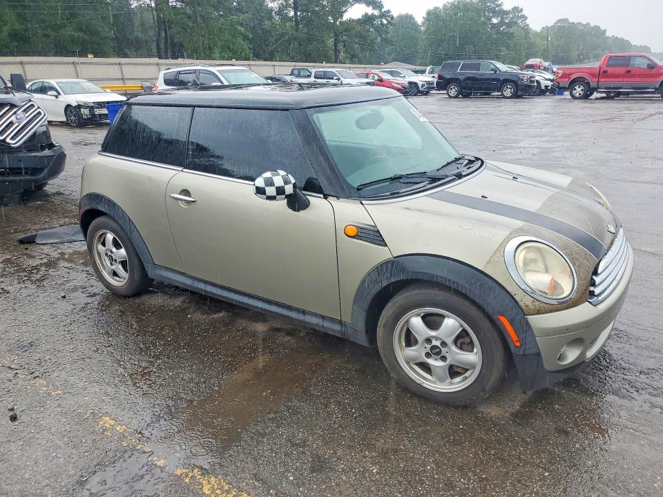 2007 Mini Cooper მანქანა იყიდება აუქციონზე, vin: WMWMF33597TT57367, აუქციონის ნომერი: 57494116