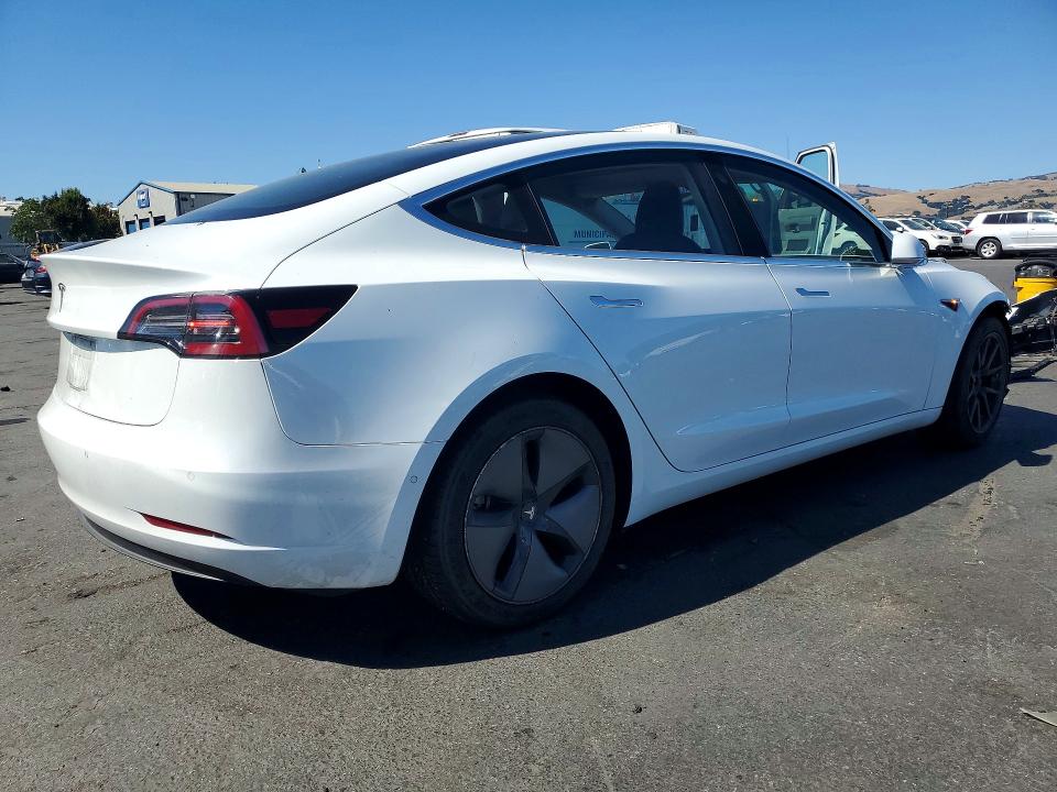 Aukcja sprzedaży 2018 Tesla Model 3, vin: 5YJ3E1EA7JF051472, numer aukcji: 58251466