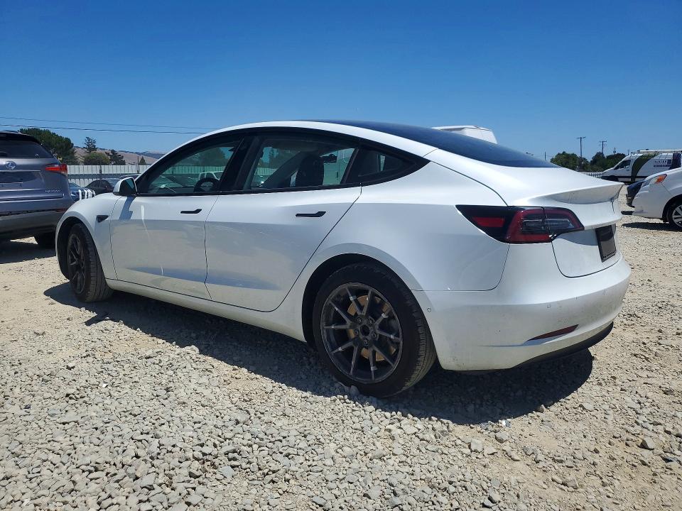 56666036 :رقم المزاد ، 5YJ3E1EA9MF876949 vin ، 2021 Tesla Model 3 مزاد بيع