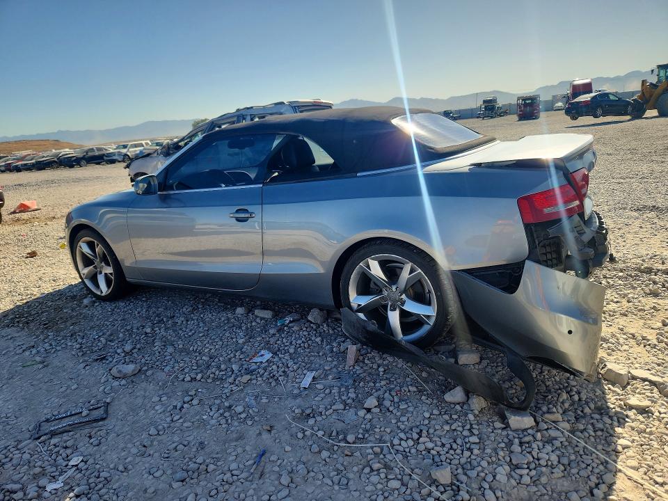 2011 Audi A5 მანქანა იყიდება აუქციონზე, vin: WAUJFAFH8BN012129, აუქციონის ნომერი: 56993976