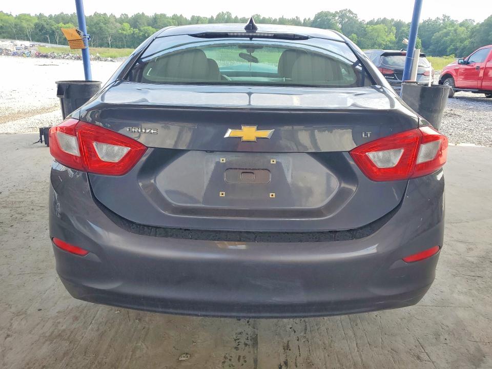 55703856 :رقم المزاد ، 1G1BE5SM0G7240232 vin ، 2016 Chevrolet Cruze مزاد بيع