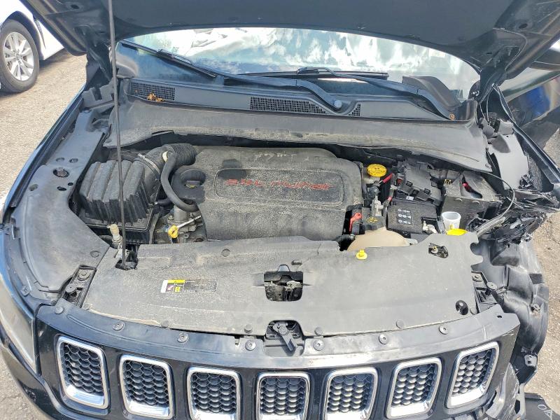 Продаж на аукціоні авто 2018 Jeep Compass, vin: 3C4NJCAB4JT105438, номер лоту: 58179066