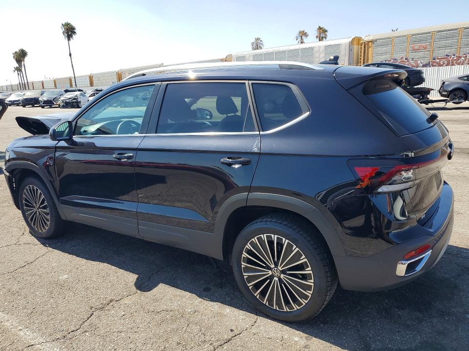 58041296 :رقم المزاد ، 3VVSC7B27SM044859 vin ، 2025 Volkswagen Taos مزاد بيع