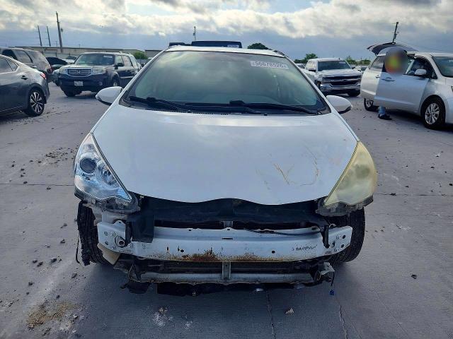 56678526 :رقم المزاد ، JTDKDTB31C1010458 vin ، 2012 Toyota Prius C مزاد بيع