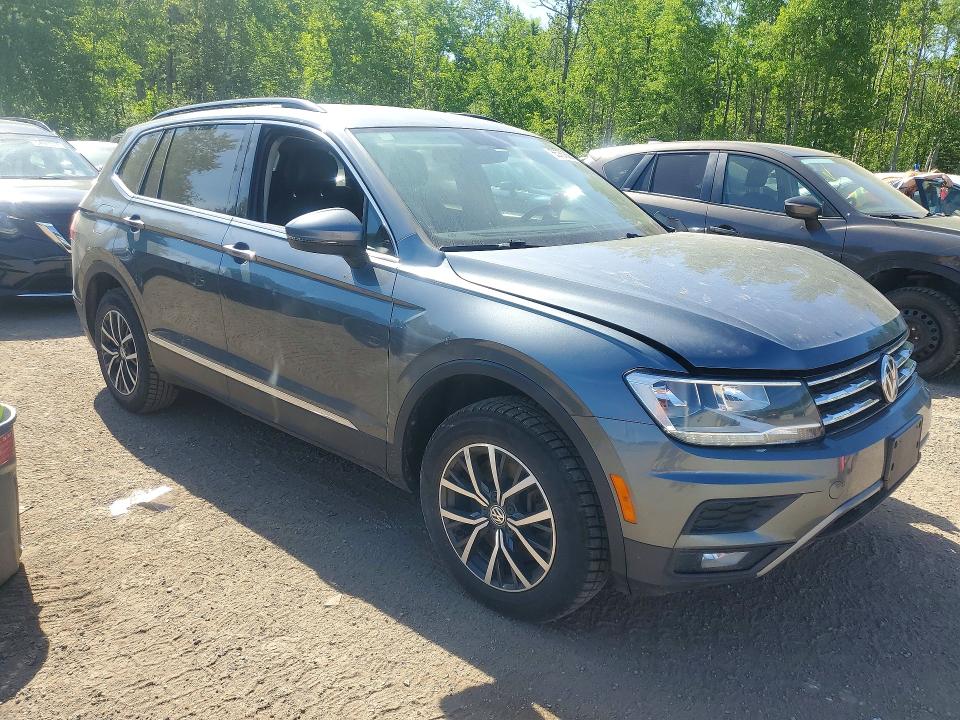 55757656 :رقم المزاد ، 3VV2B7AX2JM185420 vin ، 2018 Volkswagen Tiguan مزاد بيع