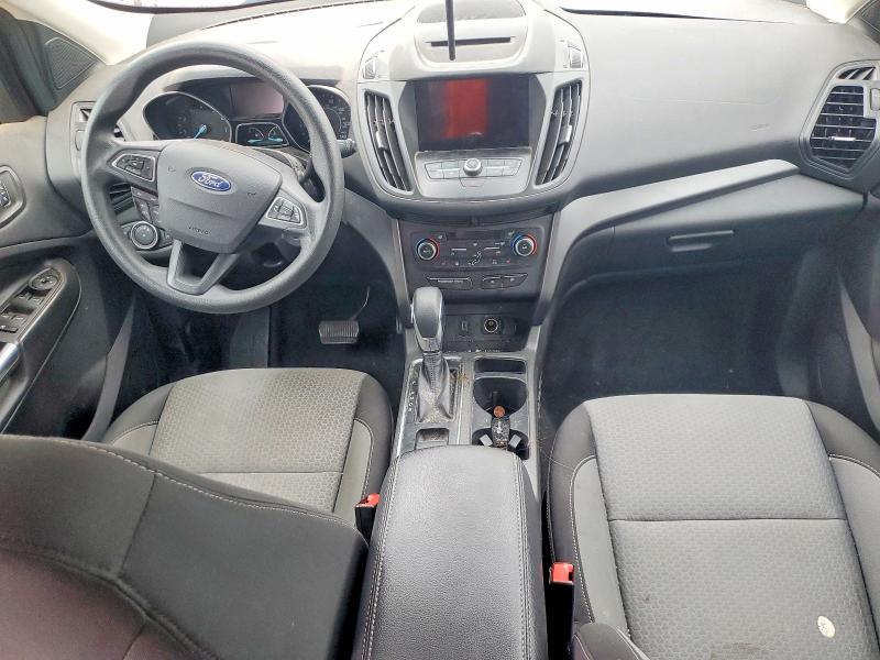 2018 Ford Escape მანქანა იყიდება აუქციონზე, vin: 1FMCU0GD6JUD03199, აუქციონის ნომერი: 56953046