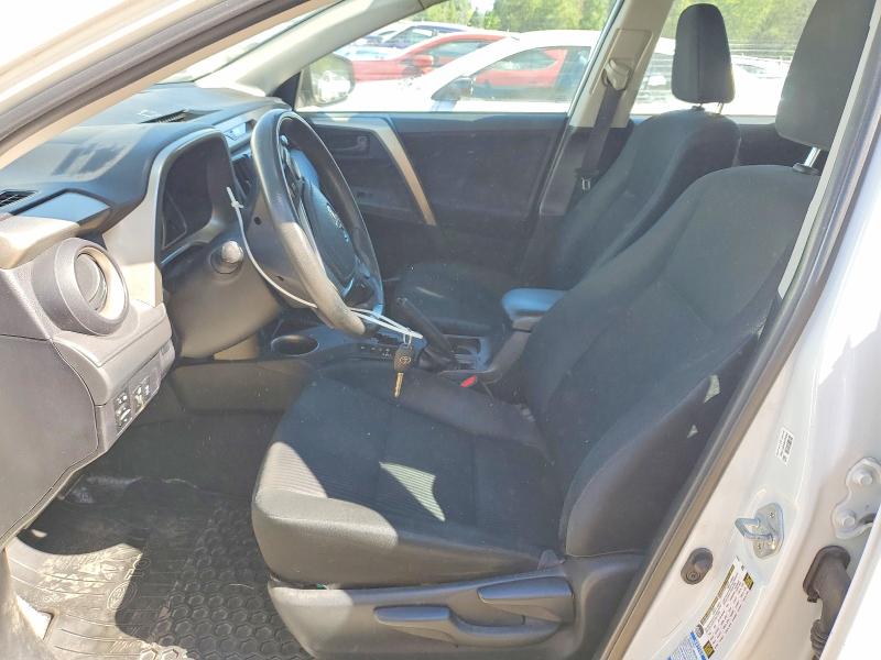 58396406 :رقم المزاد ، 2T3BFREV1FW330265 vin ، 2015 Toyota Rav4 مزاد بيع