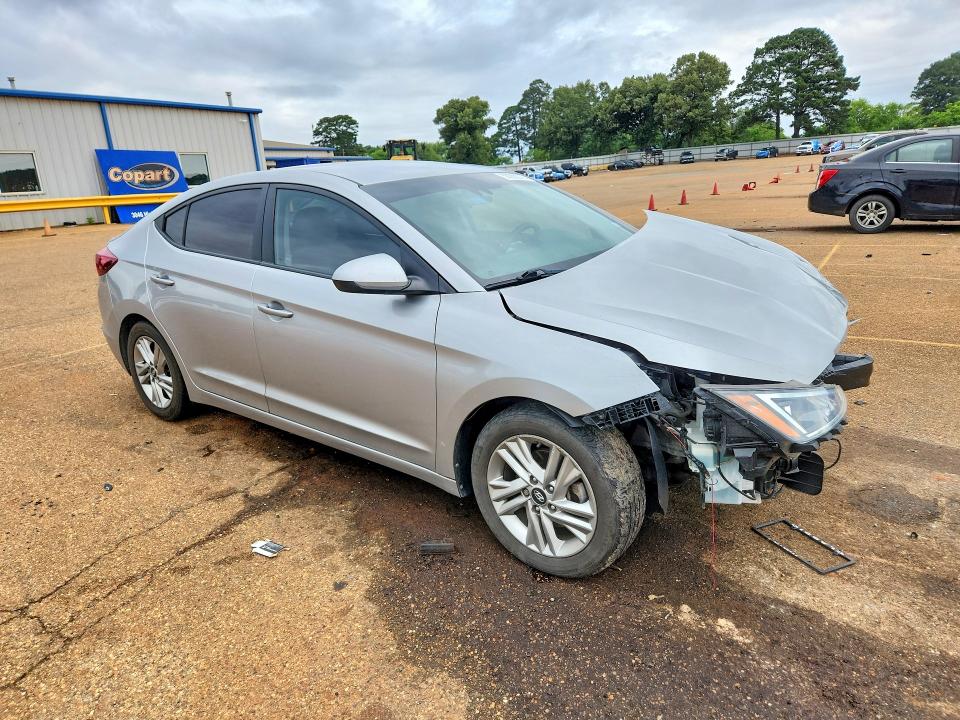 Продажа на аукционе авто 2020 Hyundai Elantra, vin: 5NPD84LF6LH593369, номер лота: 56288376