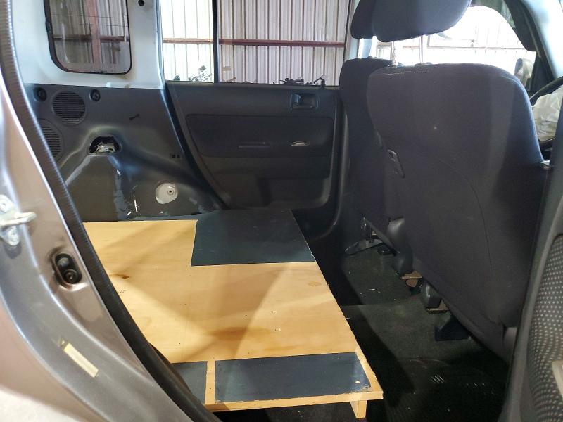 Продажа на аукционе авто 2004 Toyota Scion, vin: JTLKT324X40156381, номер лота: 56160846