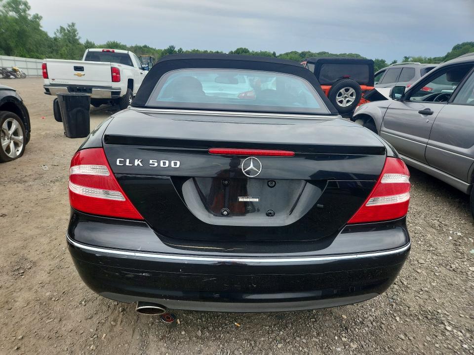 57698106 :رقم المزاد ، WDBTK75J95F123493 vin ، 2005 Mercedes-benz Clk مزاد بيع