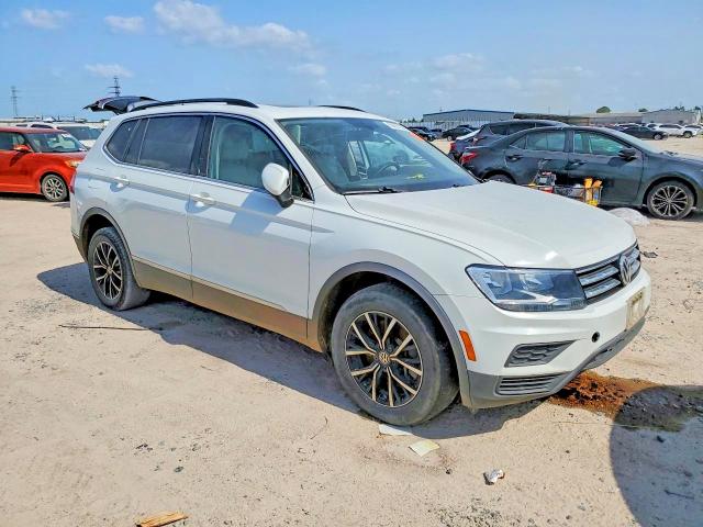 58897356 :رقم المزاد ، 3VV3B7AX6MM063524 vin ، 2021 Volkswagen Tiguan مزاد بيع