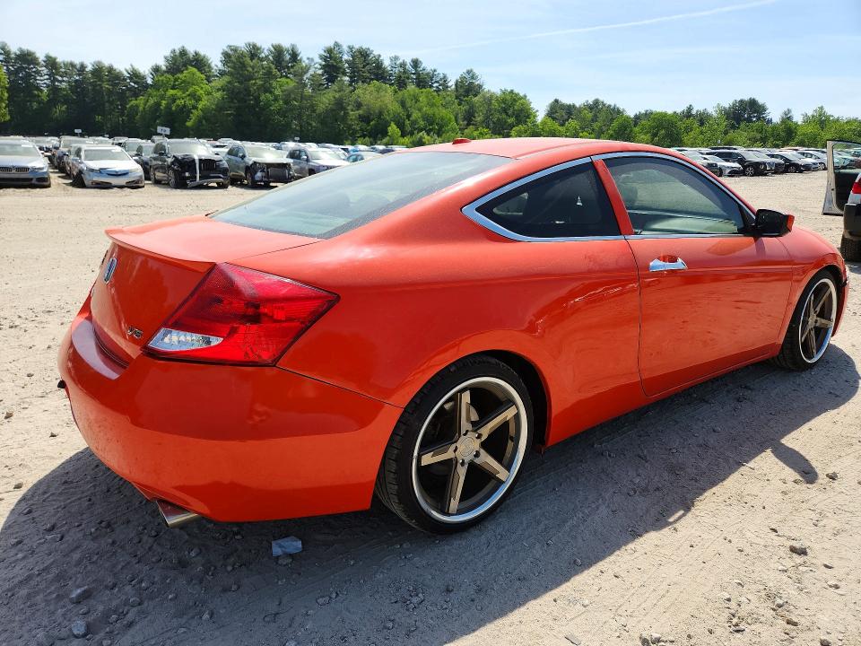 56470236 :رقم المزاد ، 1HGCS2A89BA005879 vin ، 2011 Honda Accord مزاد بيع