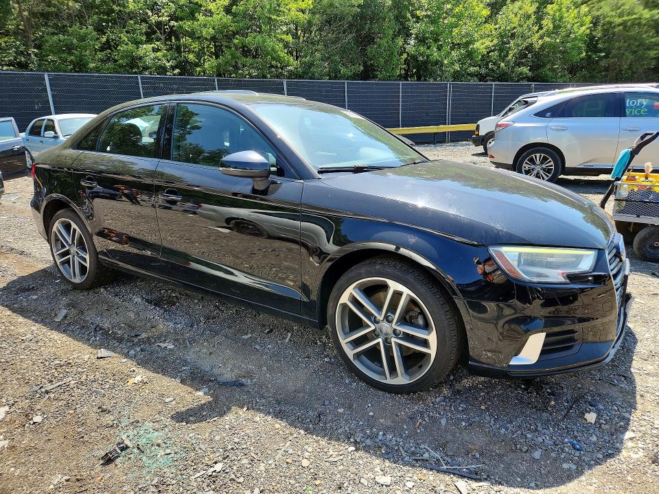 59086376 :رقم المزاد ، WAUB8GFF2H1009128 vin ، 2017 Audi A3 مزاد بيع