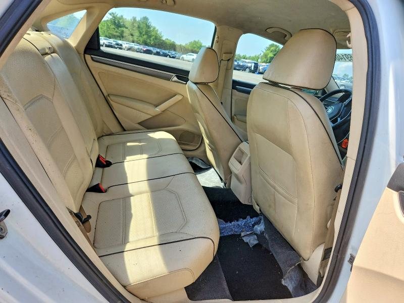 59140996 :رقم المزاد ، 1VWAT7A37GC037596 vin ، 2016 Volkswagen Passat مزاد بيع