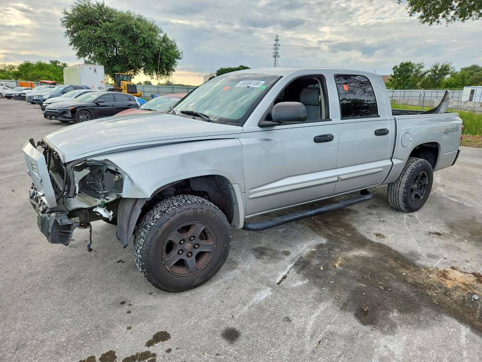 2006 Dodge Dakota მანქანა იყიდება აუქციონზე, vin: 1D7HE48K66S710590, აუქციონის ნომერი: 56964186