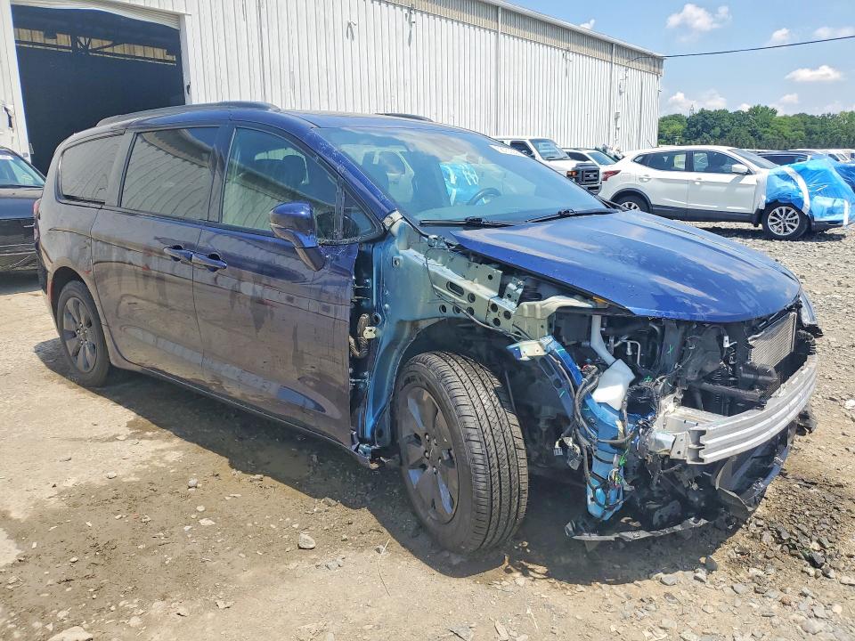 Продаж на аукціоні авто 2020 Chrysler Pacifica, vin: 2C4RC1N72LR112190, номер лоту: 58753556