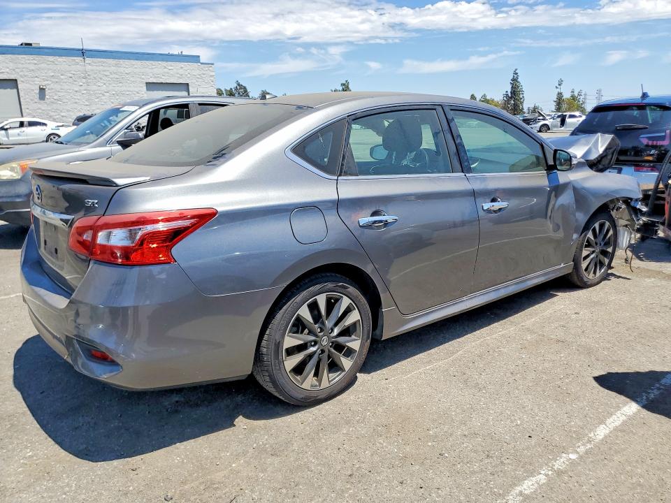 56696826 :رقم المزاد ، 3N1AB7AP7KY290042 vin ، 2019 Nissan Sentra مزاد بيع