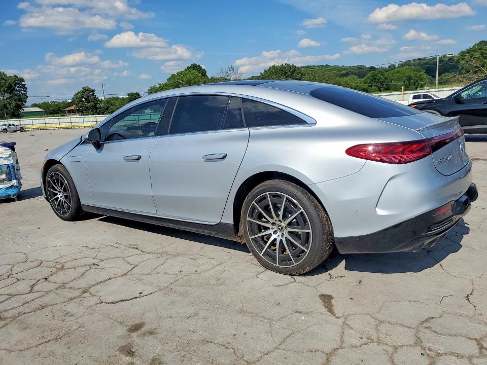 57254186 :رقم المزاد ، W1KCG2DB2NA015154 vin ، 2022 Mercedes-benz Eqs Sedan مزاد بيع
