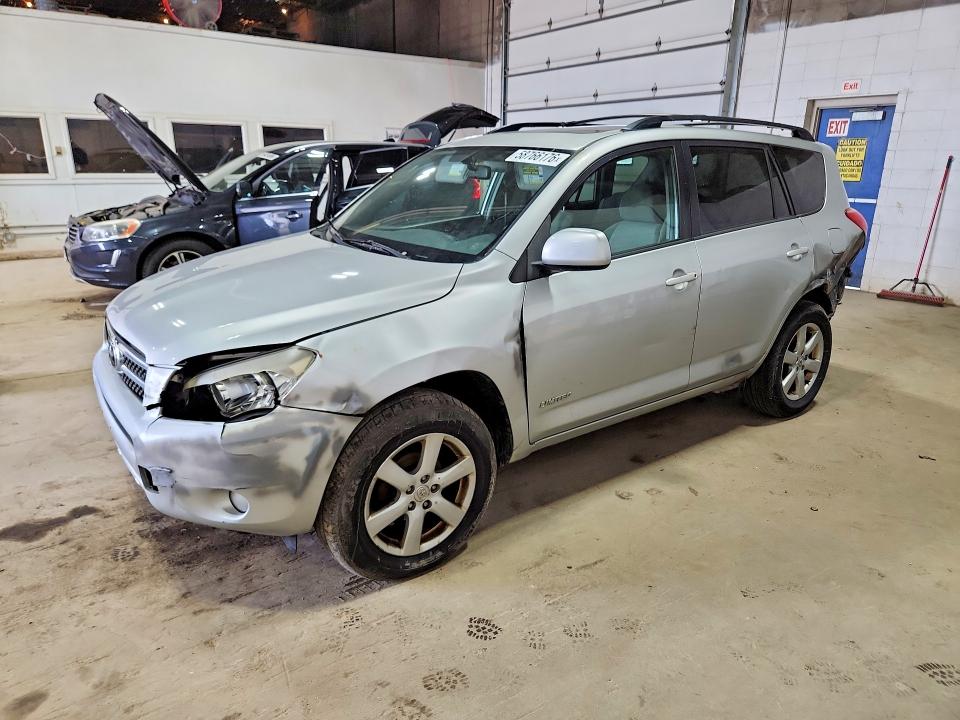 2007 Toyota Rav4 მანქანა იყიდება აუქციონზე, vin: JTMBD31V575114727, აუქციონის ნომერი: 58766176