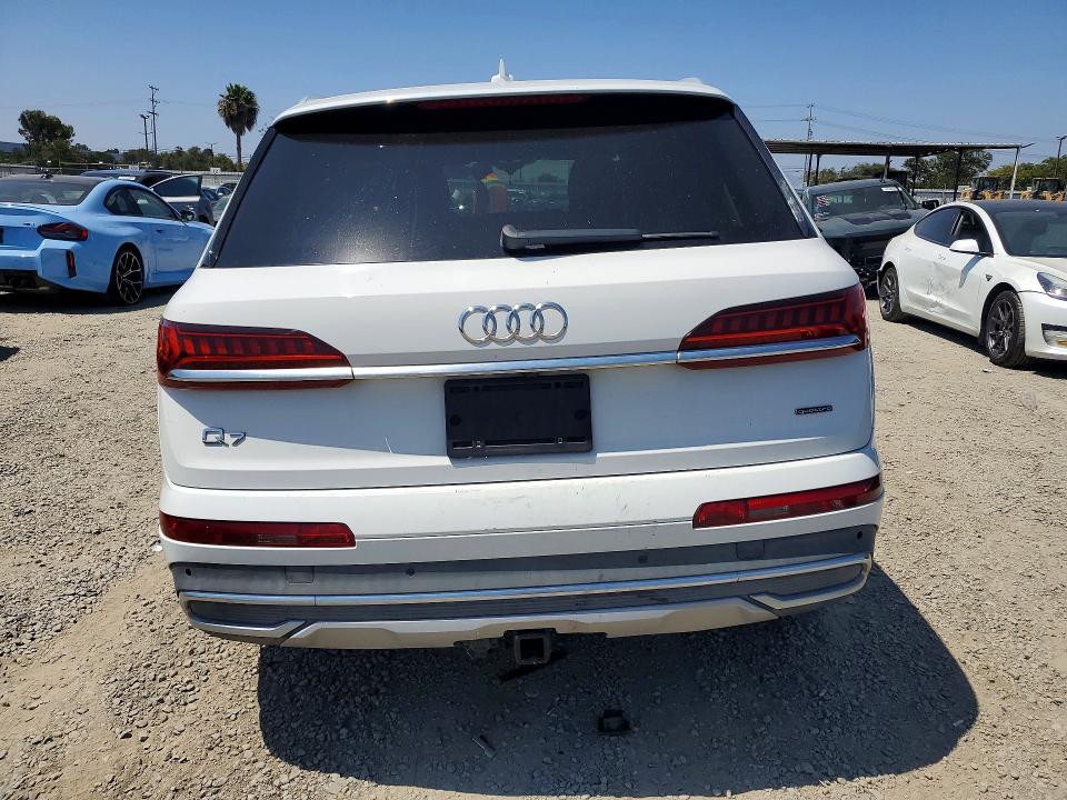 58652566 :رقم المزاد ، WA1AJAF78MD012272 vin ، 2021 Audi Q7 مزاد بيع
