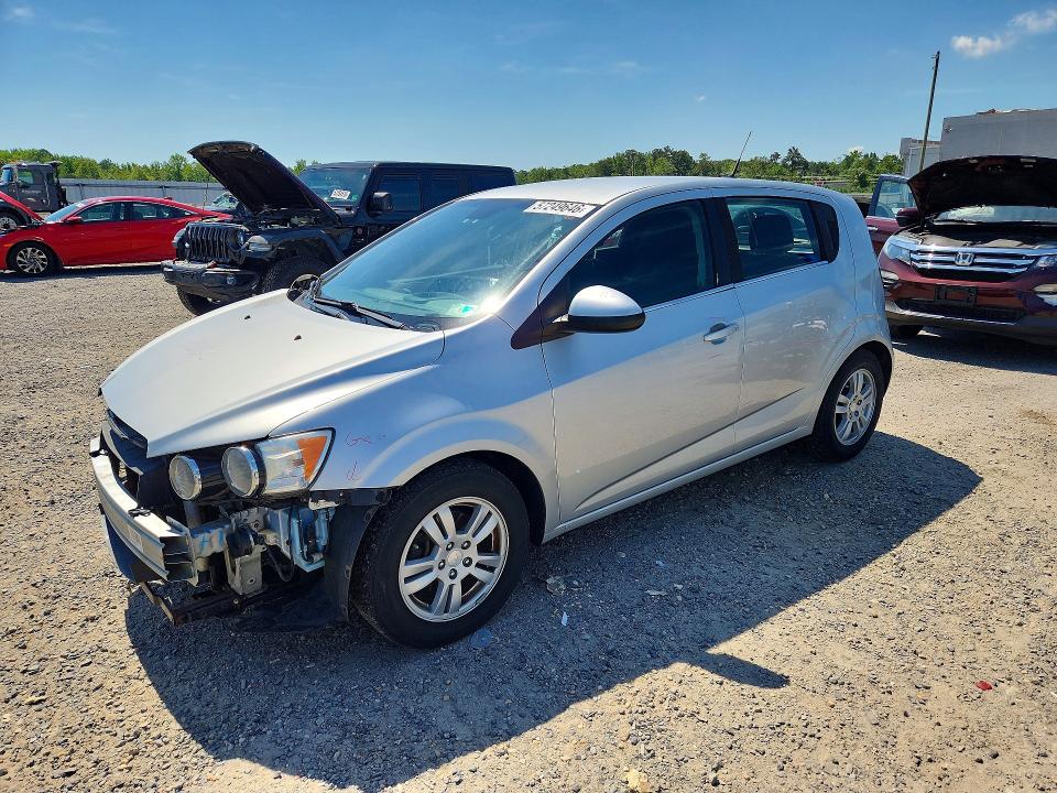 57249646 :رقم المزاد ، 1G1JC6SH0D4248645 vin ، 2013 Chevrolet Sonic مزاد بيع