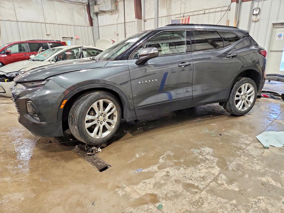 57373516 :رقم المزاد ، 3GNKBHRS1KS689331 vin ، 2019 Chevrolet Blazer مزاد بيع